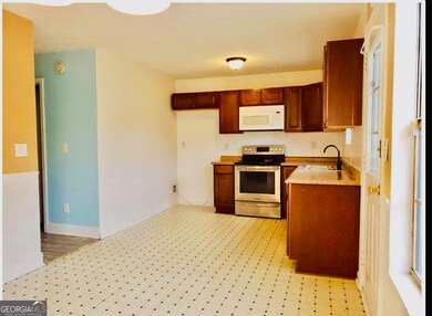 9342 Thomas Rd, Jonesboro, GA 30238 - photo 4