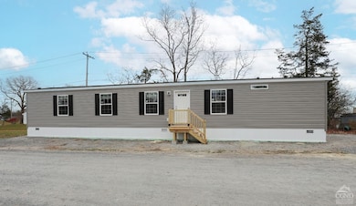 414 Joslen Blvd unit 24, Hudson, NY 12534 - photo 2