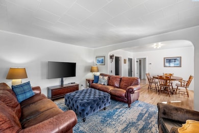 201 E Cooper St, Colfax, WA 99111 - photo 3