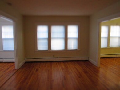 462 Chandler St unit 1, Worcester, MA 01602 - photo 4