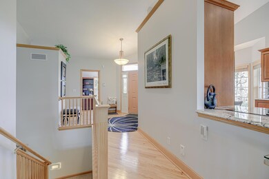 580 Holly Ln N, Saint Paul, MN 55128 - photo 6