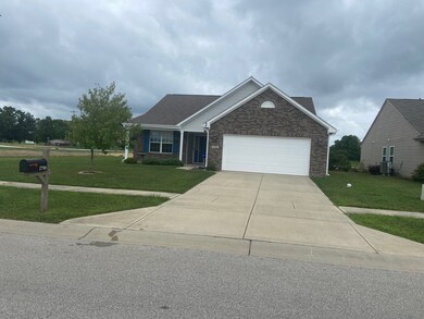 2788 Ashton Ln, Greenwood, IN 46143 - photo 3