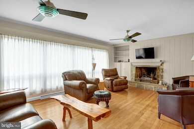 401 Lyncrest Ave, Reading, PA 19607 - photo 4