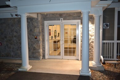 7 Augustus Ct unit 3010, Reading, MA 01867 - photo 2