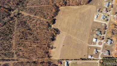 203 W Lehnhoff Dr, Belle, MO 65013 - photo 2