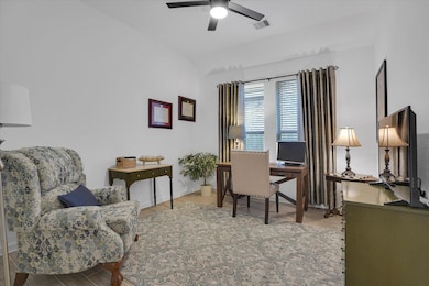 17818 McClary Cardinal Dr, Conroe, TX 77302 - photo 7