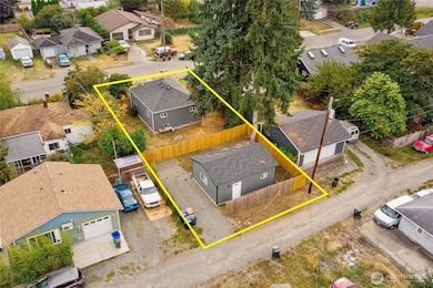 Property Lines Are Estimates. Buyer to Verify