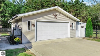 6440 Webb Rd, Hale, MI 48739 - photo 5