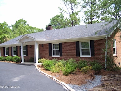 355 Newton Drive 003
