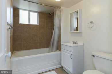 2713 Christopher Ave, Baltimore, MD 21214 - photo 7