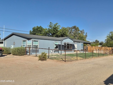 51033 N Mockingbird Rd, Wickenburg, AZ 85390 - photo 2
