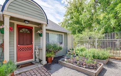 36 Dewey St, Ashland, OR 97520 - photo 7