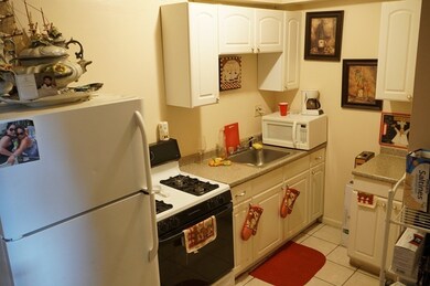 48 Bellevue St, Worcester, MA 01609 - photo 4