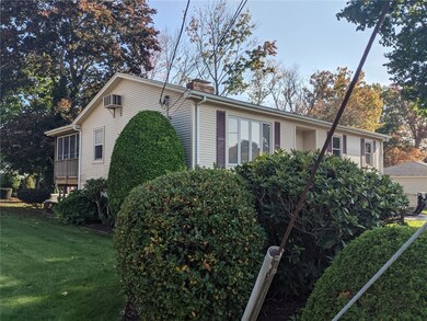 10 Sherwood Ln, Greenville, RI 02828 - photo 4