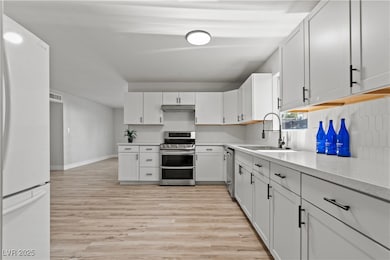 6229 Cromwell Ave, Las Vegas, NV 89107 - photo 3