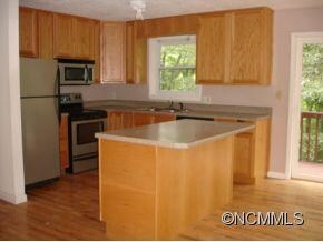 NEW KITCHEN