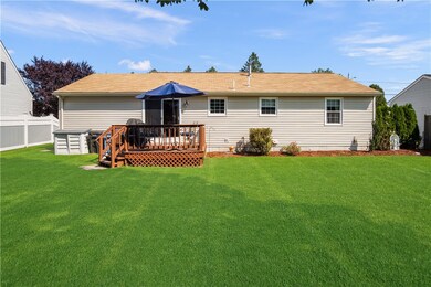 37 Briarcliffe Rd, Cranston, RI 02910 - photo 4