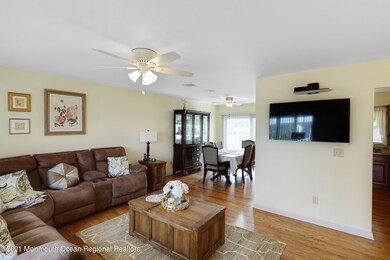 136 Sutton Ave, Totowa, NJ 07512 - photo 6