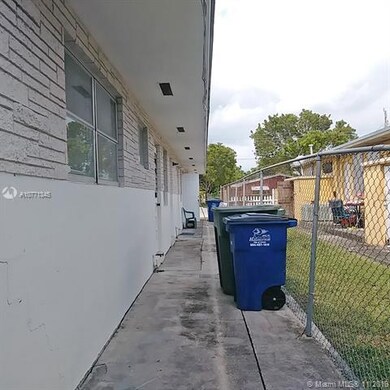 409 SW 8th St, Hallandale Beach, FL 33009 - photo 6