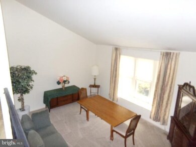 12223 Guinevere Rd, Glenn Dale, MD 20769 - photo 3