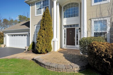 121 Thicket Ct Toms River NJ-large-069-0