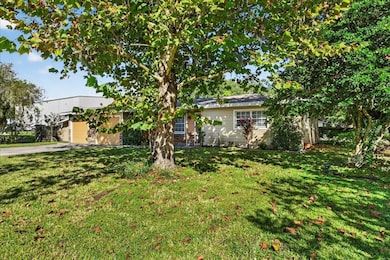 1501 N Combee Rd, Lakeland, FL 33801 - photo 4