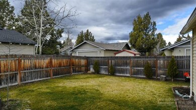 20648 Daisy Ln, Bend, OR 97702 - photo 3