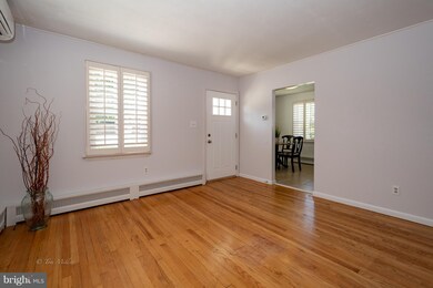 20 Fullerton Heights Ave, Nottingham, MD 21236 - photo 3