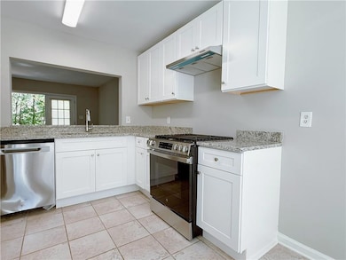 1550 Oakpointe Dr SW unit A, Marietta, GA 30008 - photo 4