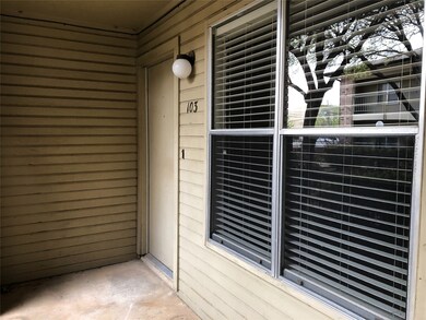 222 N Center St unit 103, Grand Prairie, TX 75050 - photo 3
