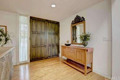 Double entry doors to foyer. 