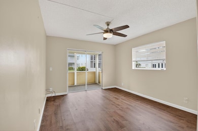 826 Normandy R, Delray Beach, FL 33484 - photo 5