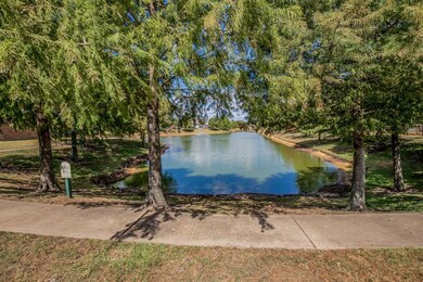 Homeowners in Villages on Grant enjoy beautiful scenery, strolls around the lake, walking paths and catch-n-relaease fishing.