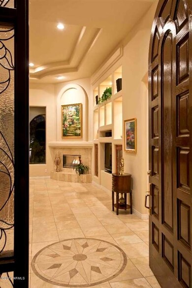 ImpressiveFormal Entry to Step Into Home