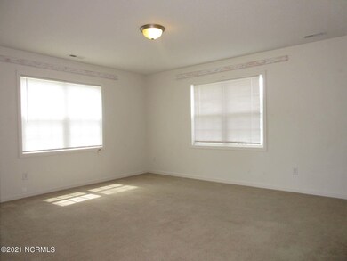 100 Gamble Way - Living 2