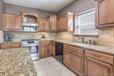 2020 E 133rd Ct, Bixby, OK 74008 - photo 5