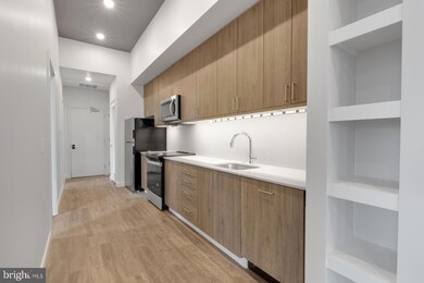 525 N 41st St unit 201, Philadelphia, PA 19104 - photo 7