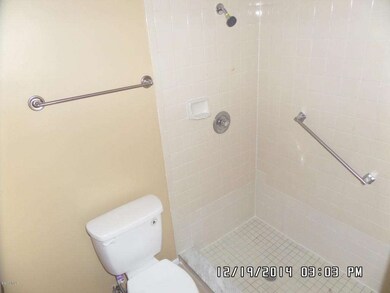 542005_Bathroom