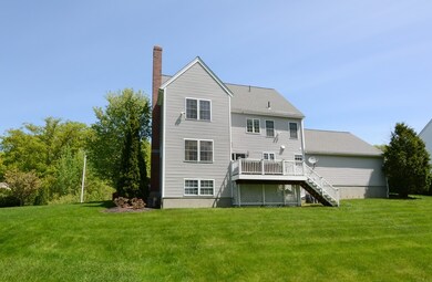 14 Blackthorn Dr, Worcester, MA 01609 - photo 2