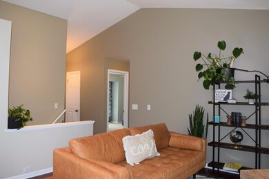 1809 Timberlane Ln NE, Grand Rapids, MI 49505 - photo 4