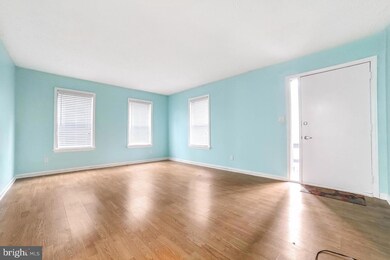 23347 Holly Hill Ln, California, MD 20619 - photo 5