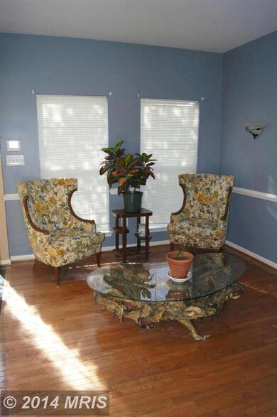 5109 Kristina Ct, Bryans Road, MD 20616 - photo 3