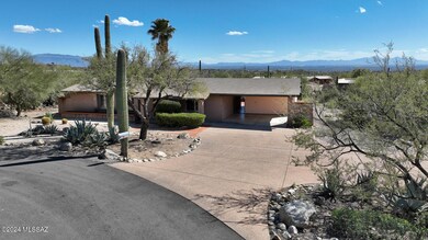 Wide aggregate driveway