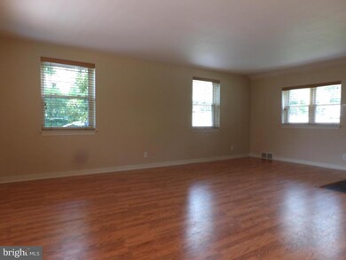 501 Garden Hill Ln, Lancaster, PA 17603 - photo 7