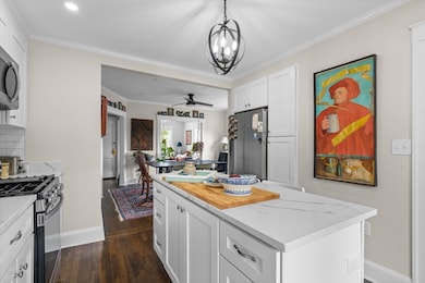 335 Hyde Park Ave unit 2, Jamaica Plain, MA 02130 - photo 4