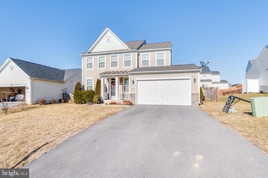 734 Bentley Dr, Inwood, WV 25428 - photo 2