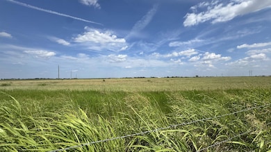 2 N Hobart Rd, Enid, OK 73703 - photo 2
