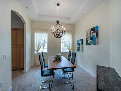 Dinng area or den area adjoining the kitchen and living area