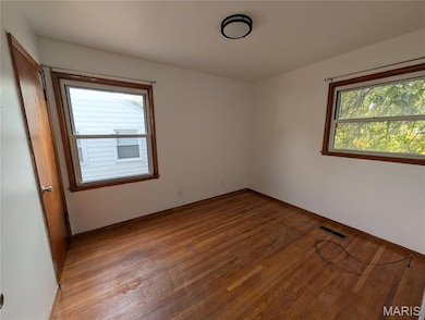 432 Midlothian Rd, Saint Louis, MO 63137 - photo 7