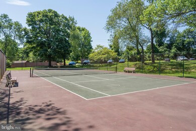 227 Old Forge Crossing unit 227, Devon, PA 19333 - photo 4